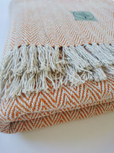 Load image into Gallery viewer, Yoga Blanket - orange