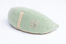 Load image into Gallery viewer, Meditation Pillow Lunar - green