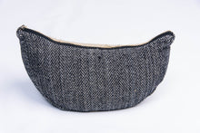 Load image into Gallery viewer, Meditation Pillow Lunar - black