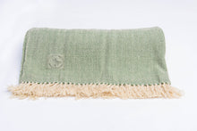 Load image into Gallery viewer, Yoga Blanket - green