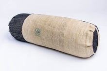 Load image into Gallery viewer, Yoga Bolster - black